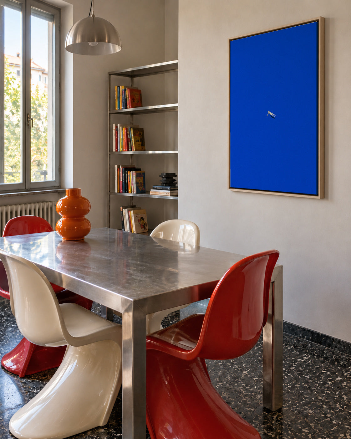 No stress - Framed canvas in an interior