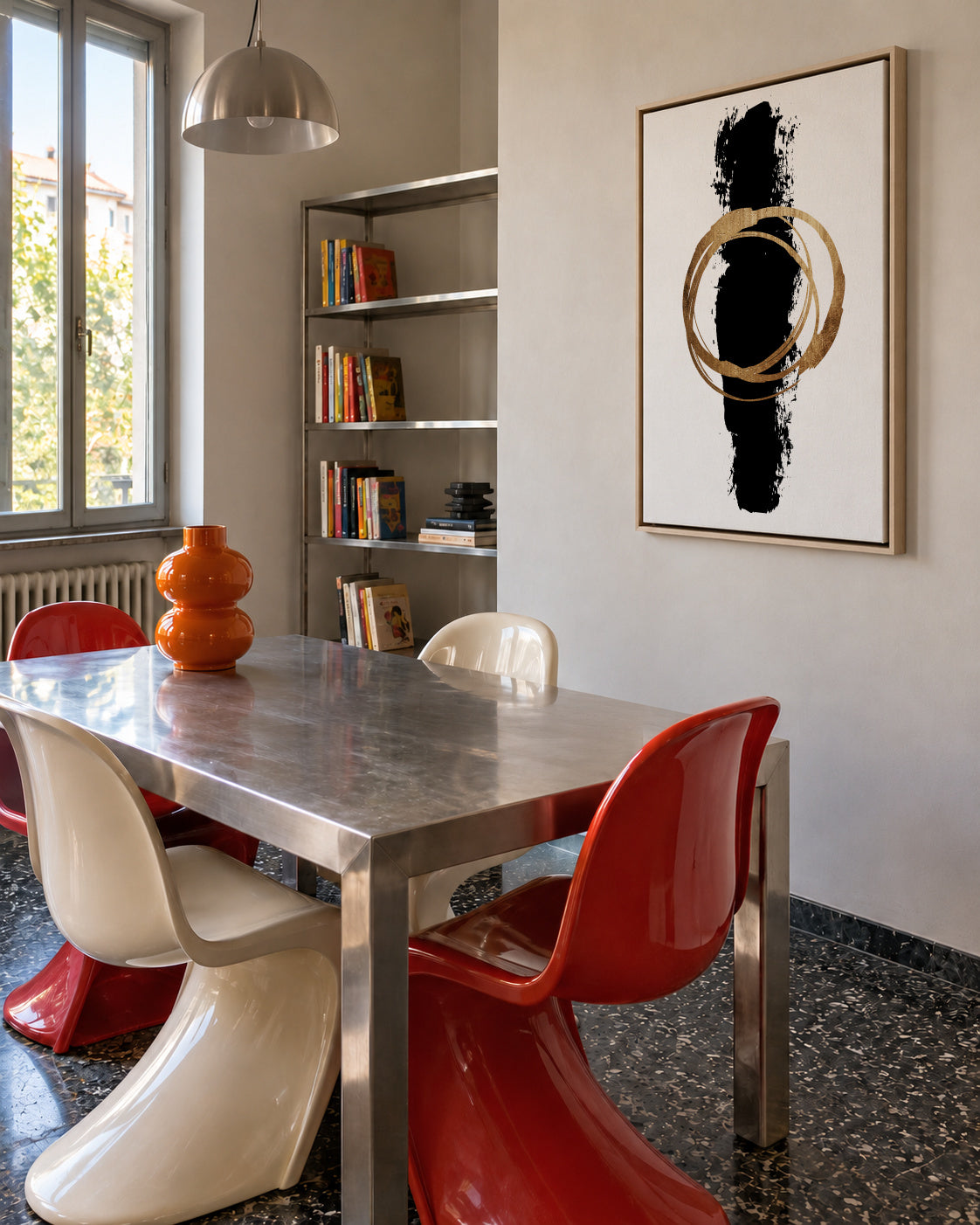 Circle and line - Framed canvas in an interior