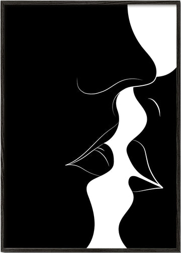 Just a little kiss black