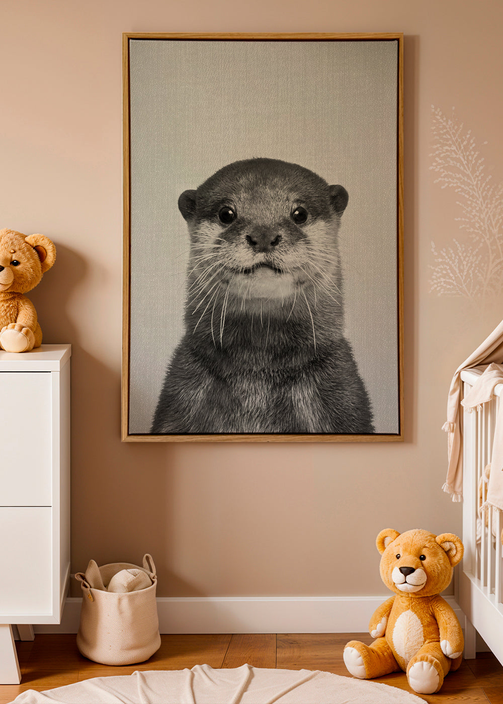 Otter - Black & White