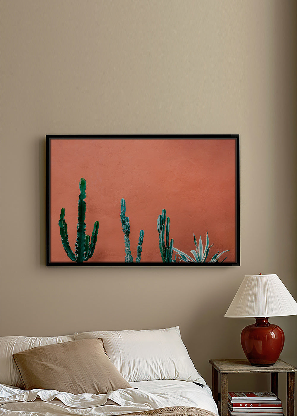 Lámina botánica con cactus sobre pared terracota – Canvas2