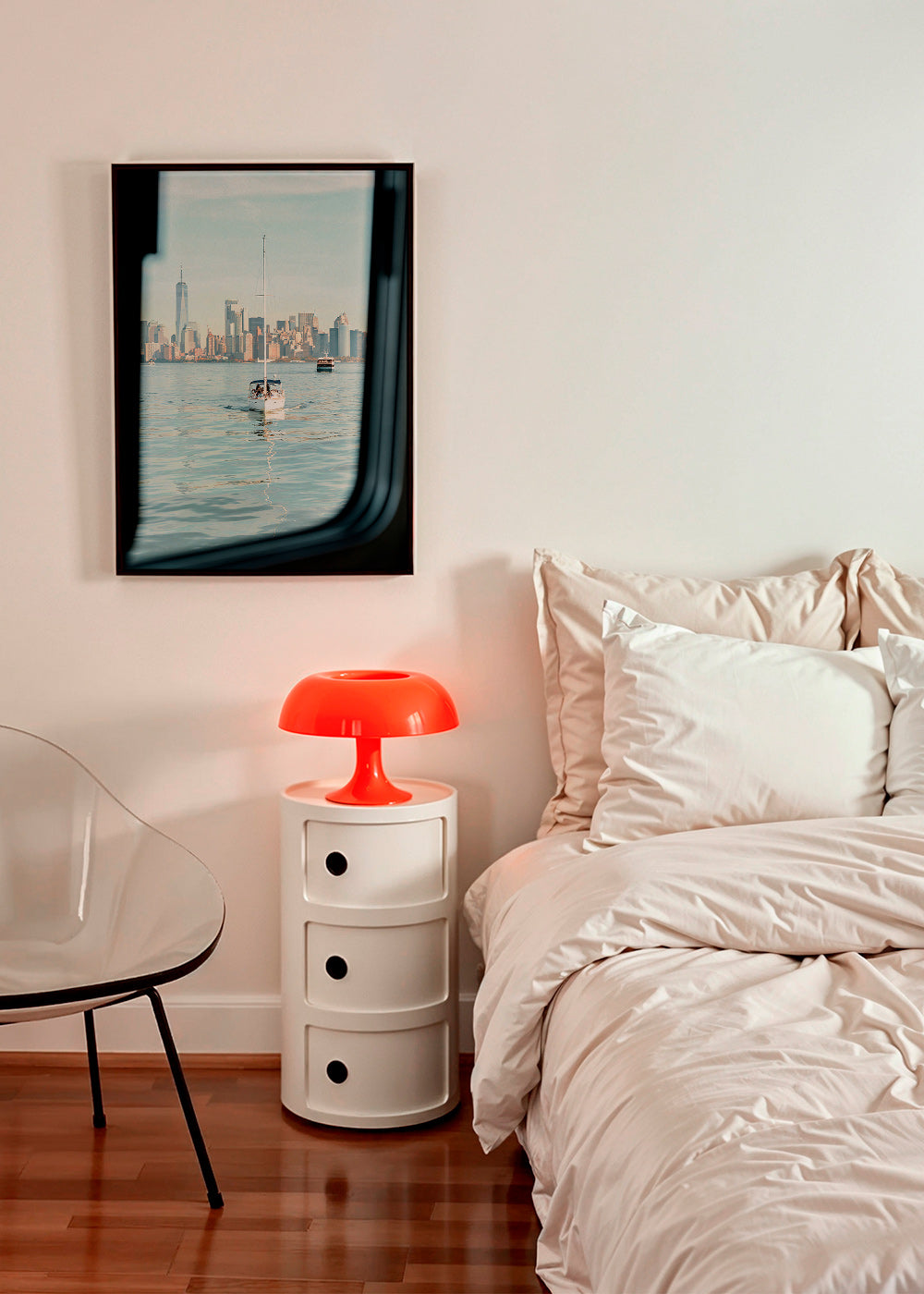 Cuadro de ciudades con velero frente al skyline – Product2
