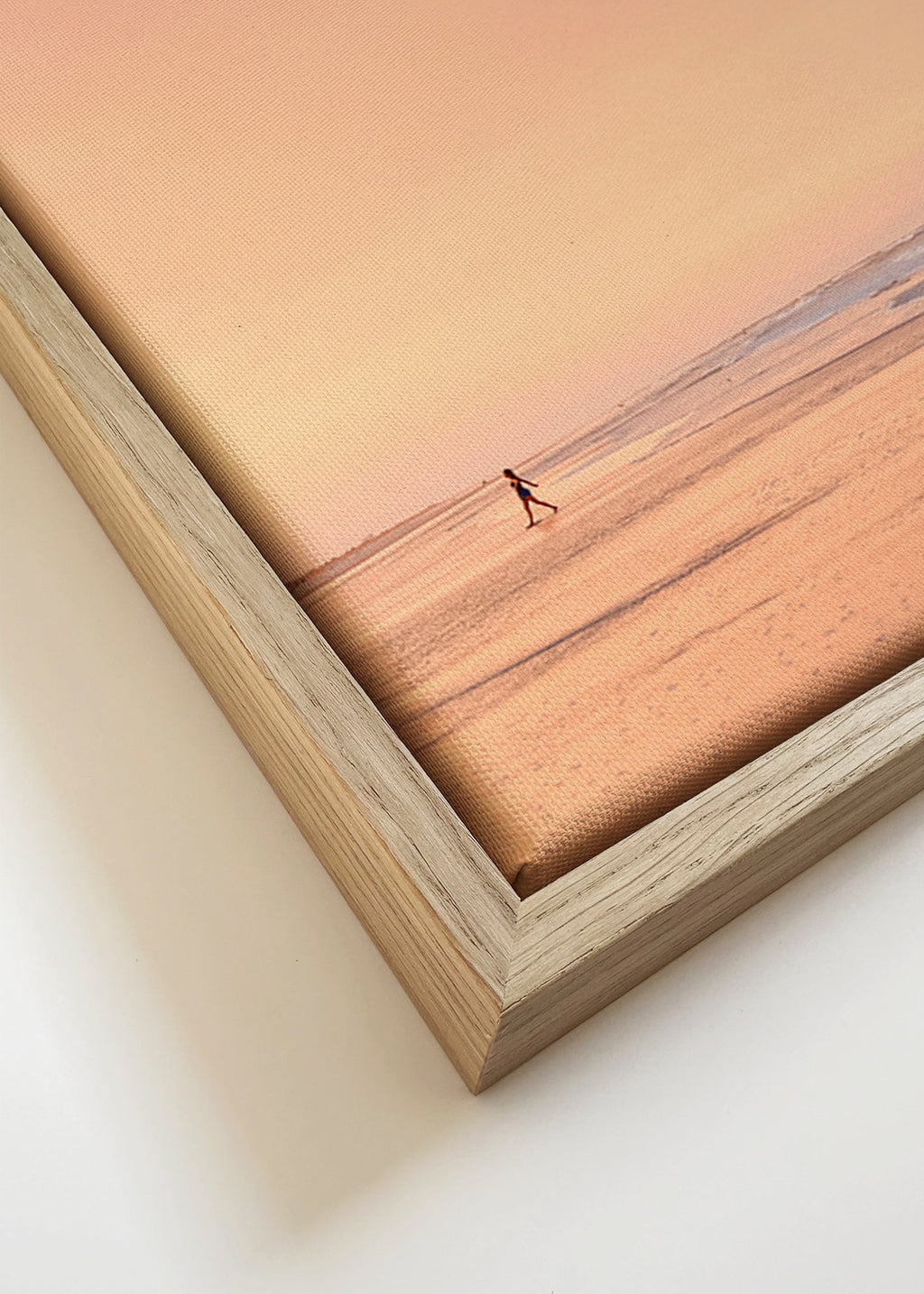 Cuadro de paisaje: playa al amanecer en tonos pastel – Canvas detail