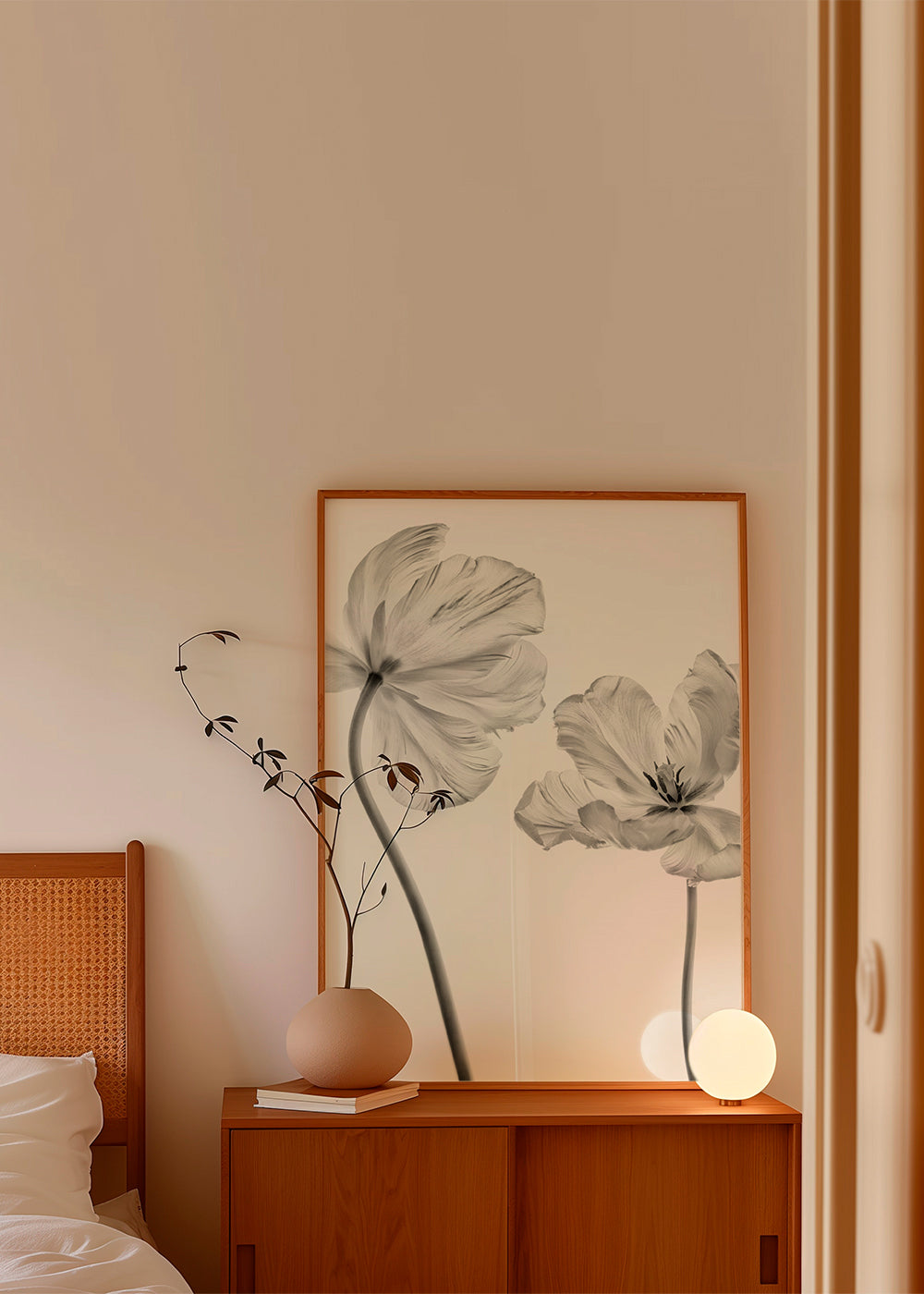 Same tulip front and backview