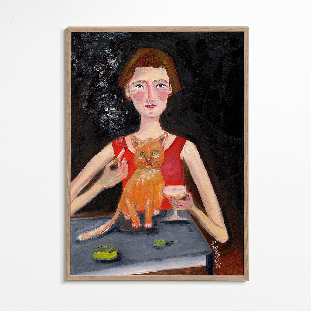 Vintage woman with cocktail and cat