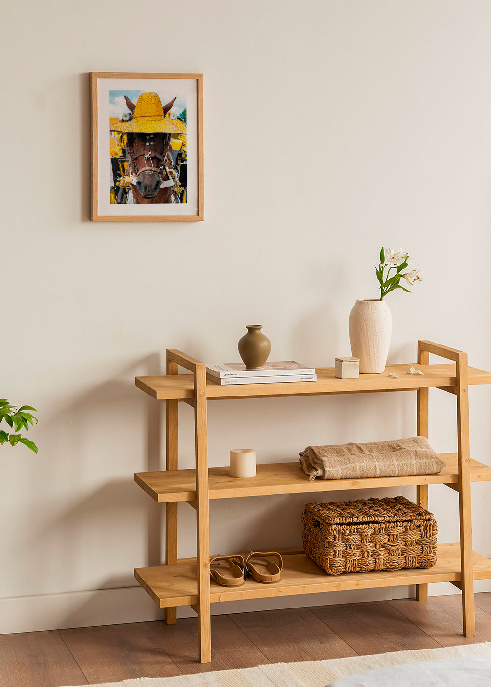 Cuadro de caballo con sombrero amarillo – Product1
