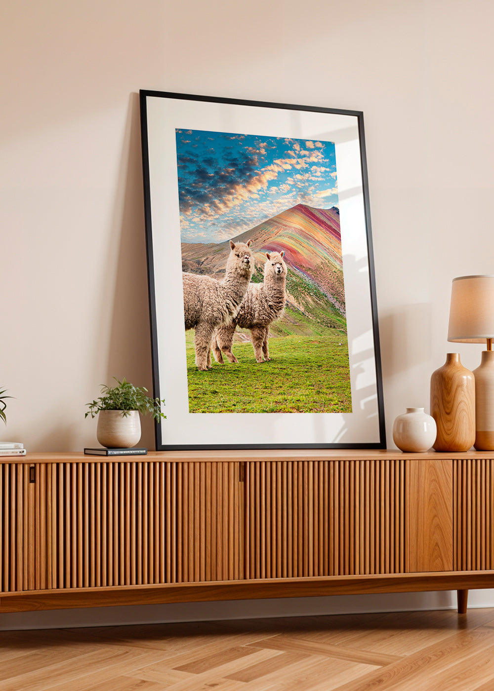 Cuadro alpacas en montaña arcoíris – Product2