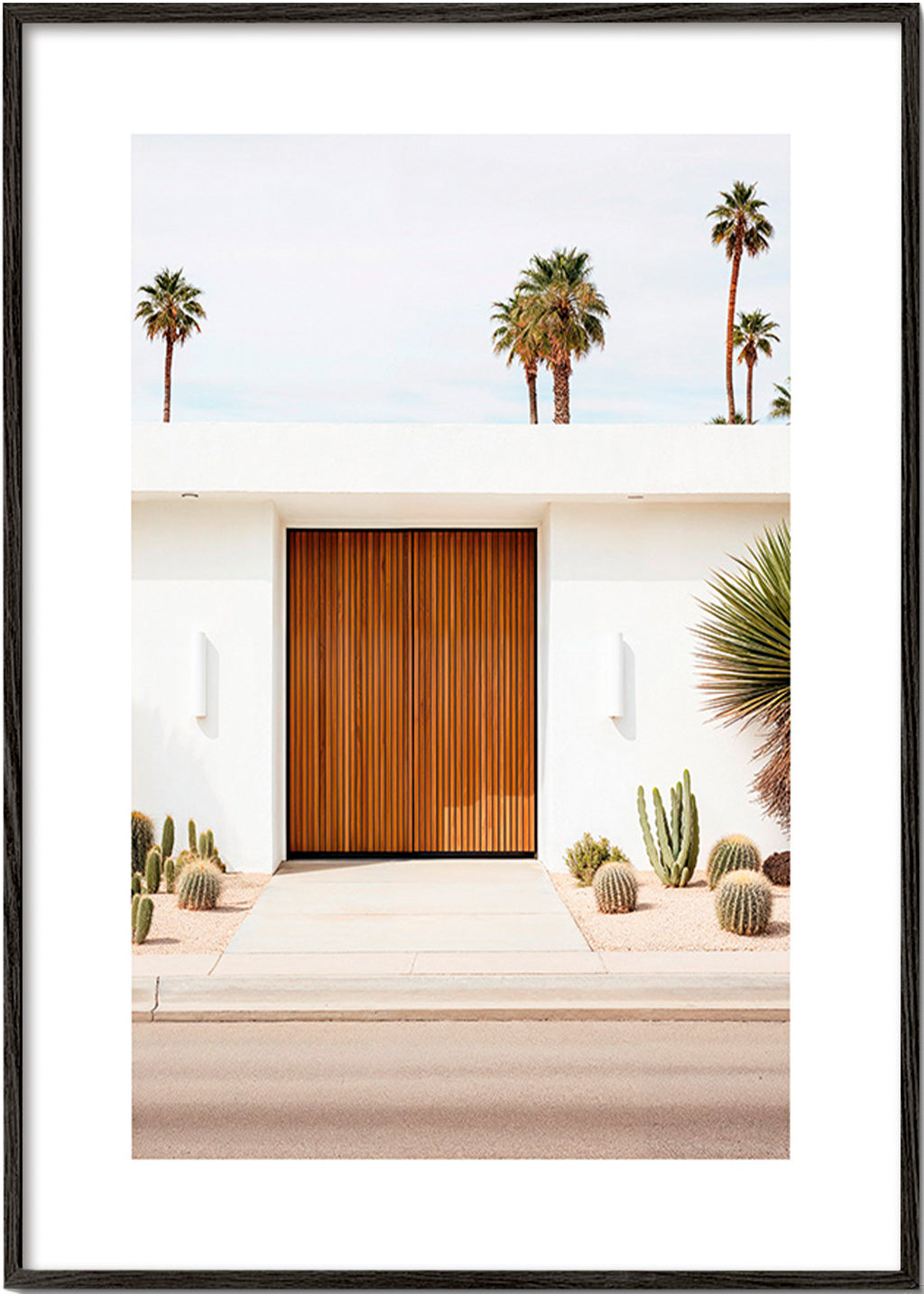 Fotografía arquitectónica con puerta de lamas – Black Frame