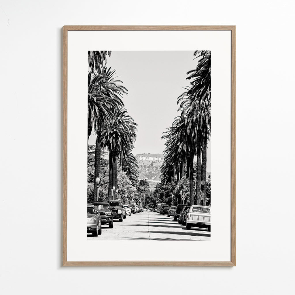 Cuadro de ciudades Hollywood en blanco y negro con palmeras – Oak Frame