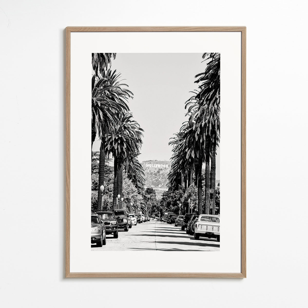 Cuadro de ciudades Hollywood en blanco y negro con palmeras – Oak Frame