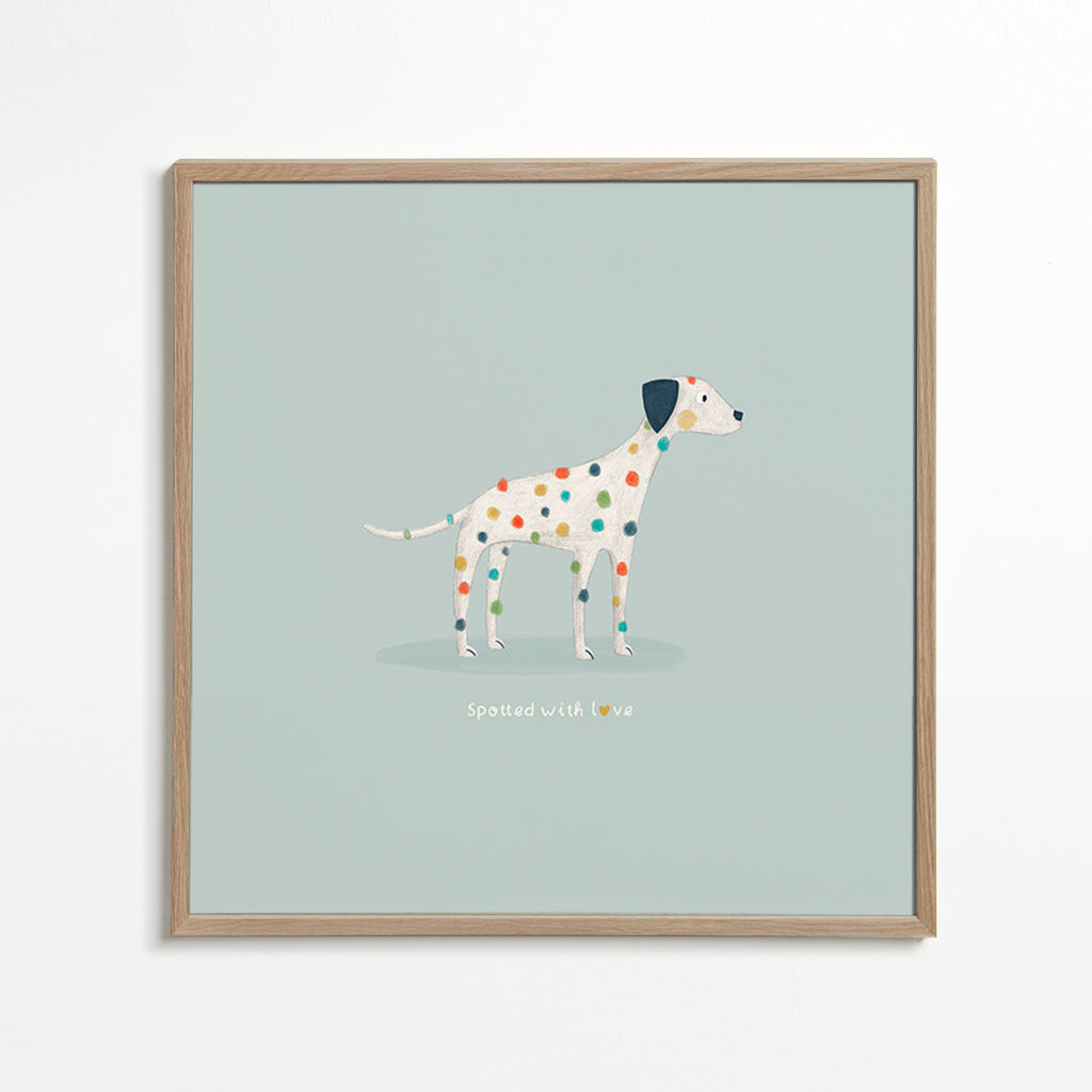 Cuadro dálmata con lunares coloridos – Oak Frame
