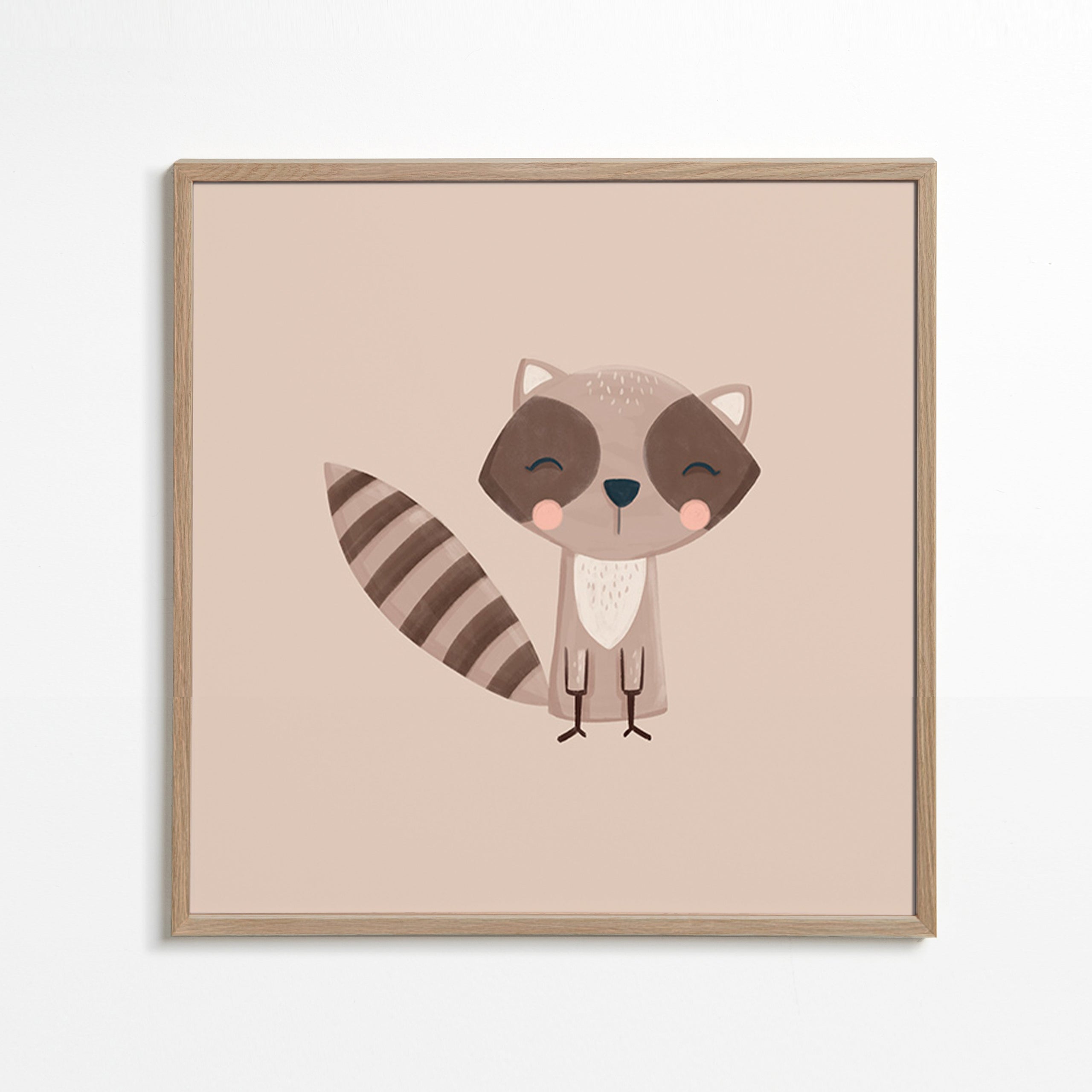 Lámina infantil: mapache sonriente sobre fondo beige – Oak Frame