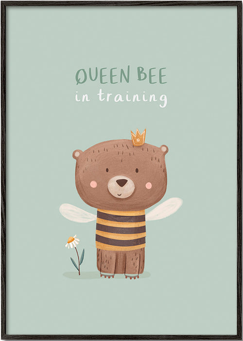 Lámina infantil con oso 'Queen Bee' y corona – Black Frame