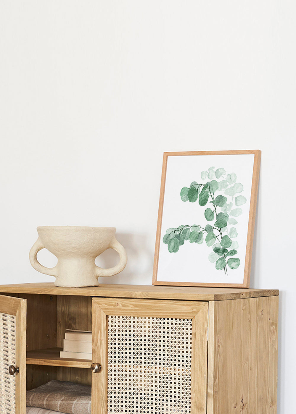 Watercolor silver dollar eucalyptus