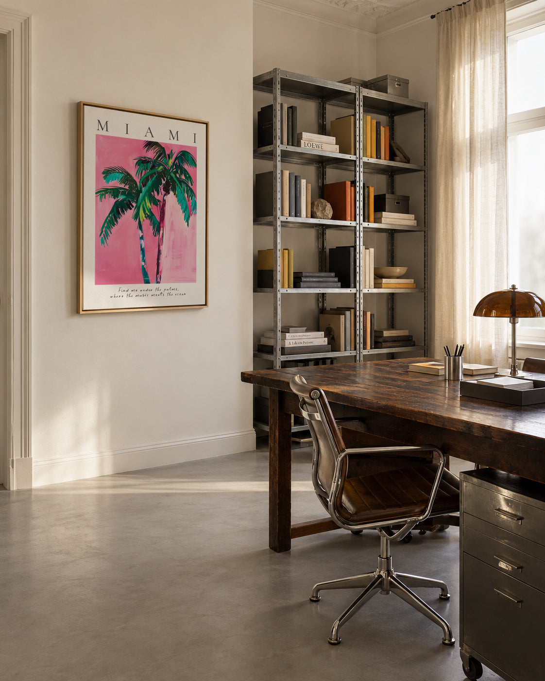 Miami - Framed canvas in an interior
