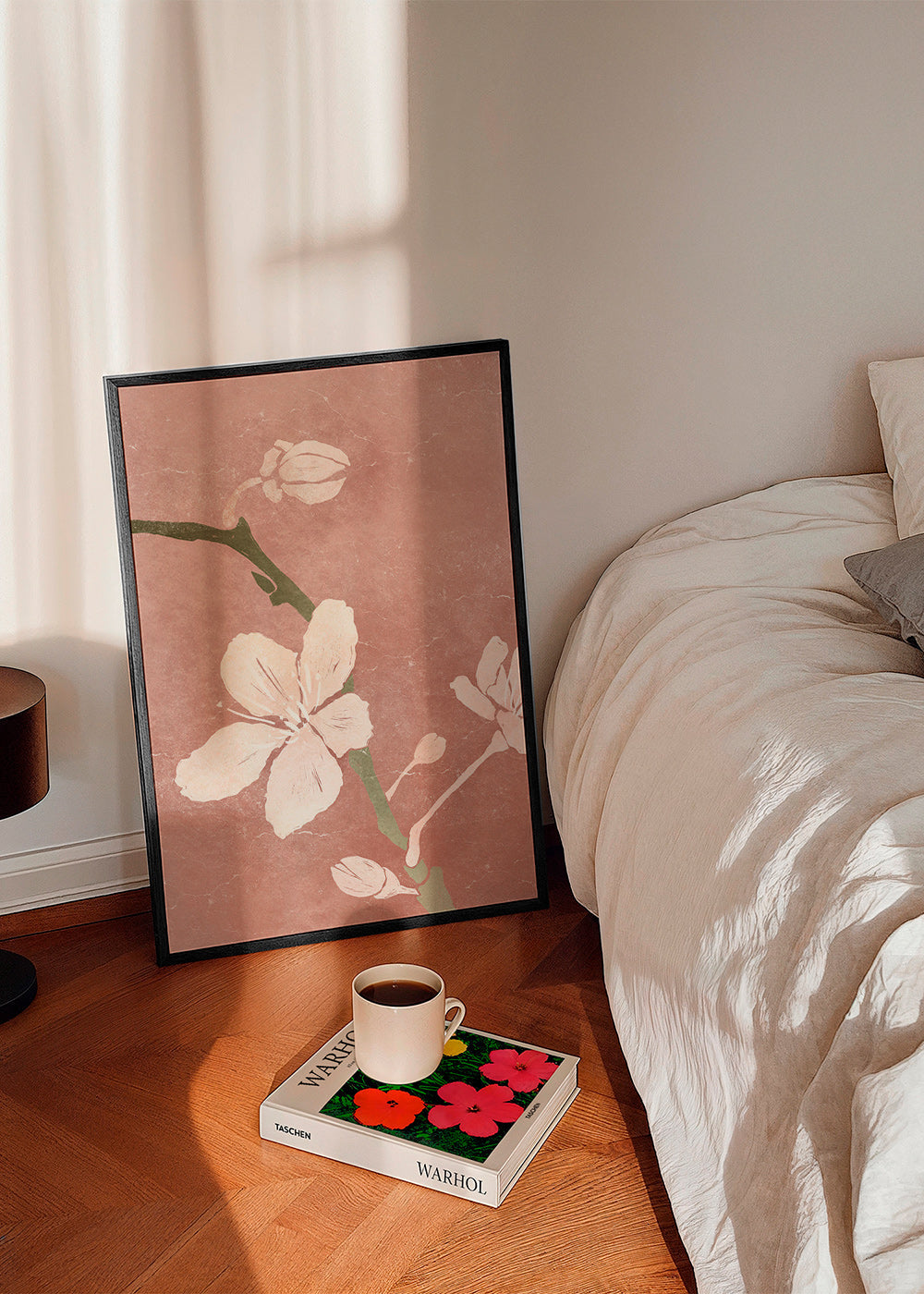 Lámina botánica rosa con flor en primer plano – Product2