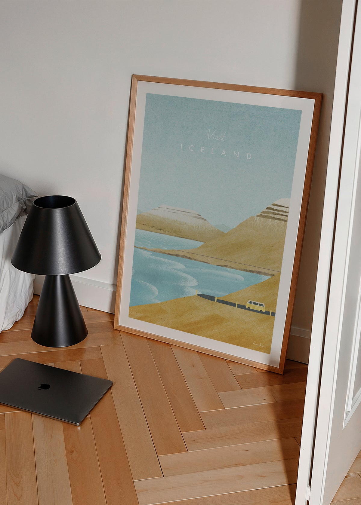Iceland - Framed poster in an interior