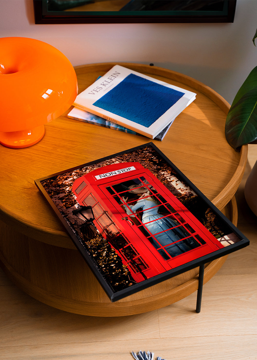 Shut Up and Kiss Me - Dikhotomy