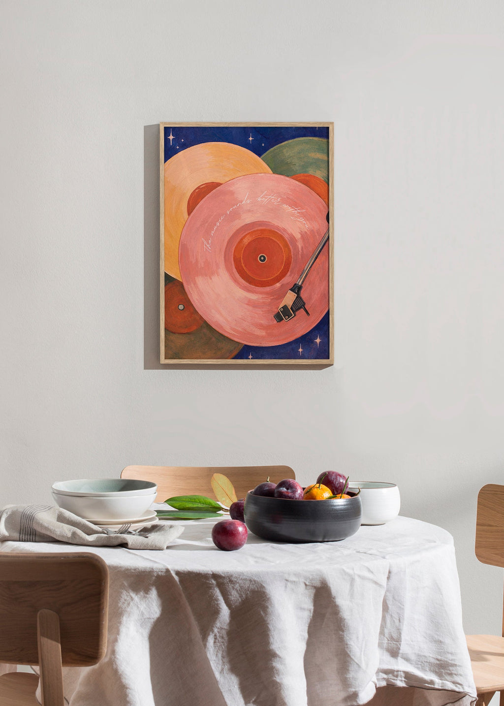 Ilustración vinilo rosa con brazo de tocadiscos – Product2