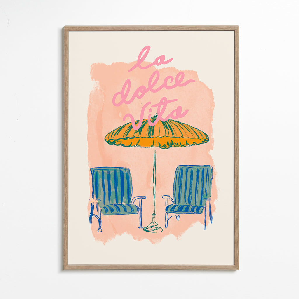 Ilustración La Dolce Vita con sombrilla y sillas – Oak Frame