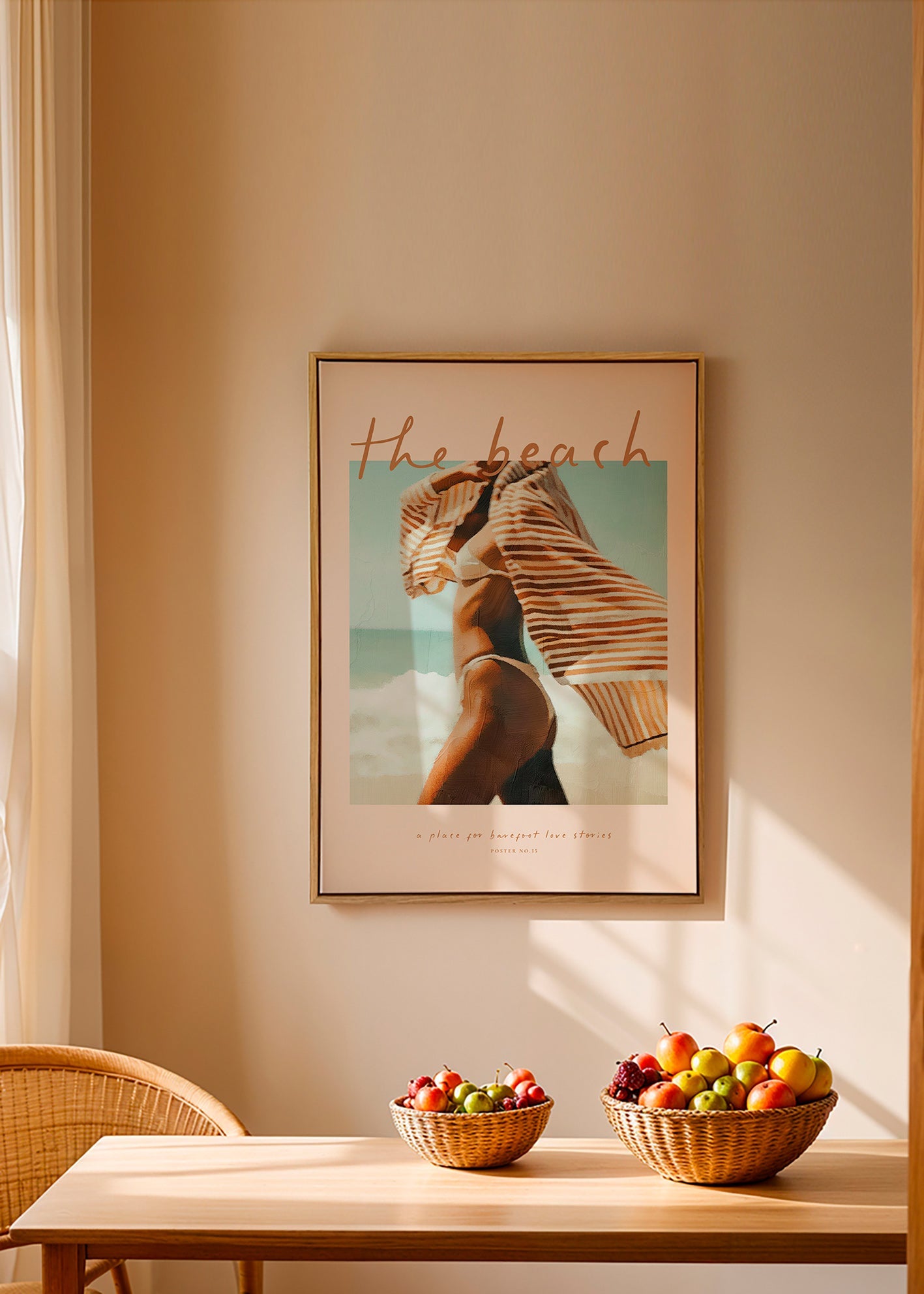 Cuadro de paisaje con figura playera y toalla a rayas – Canvas2