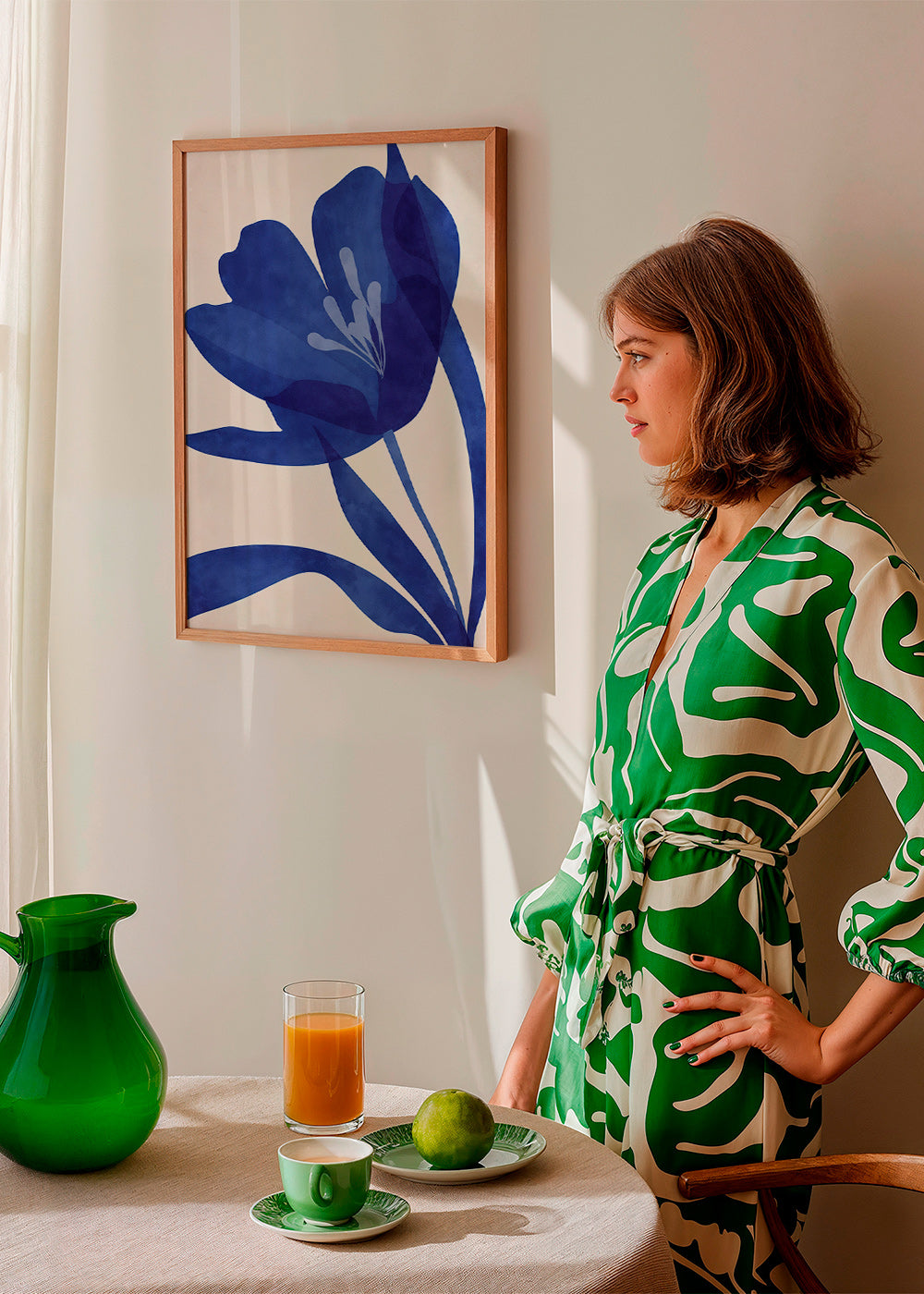 Lámina botánica azul con flor estilizada – Product2