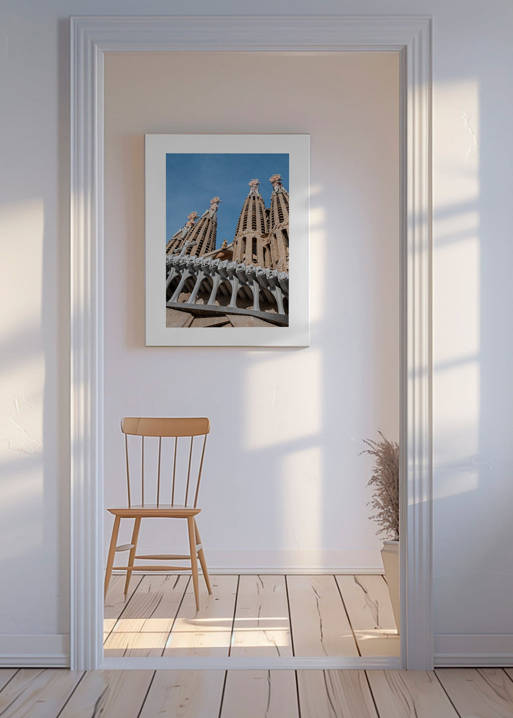 Cuadro de ciudades Sagrada Família, fachada en vertical – Canvas