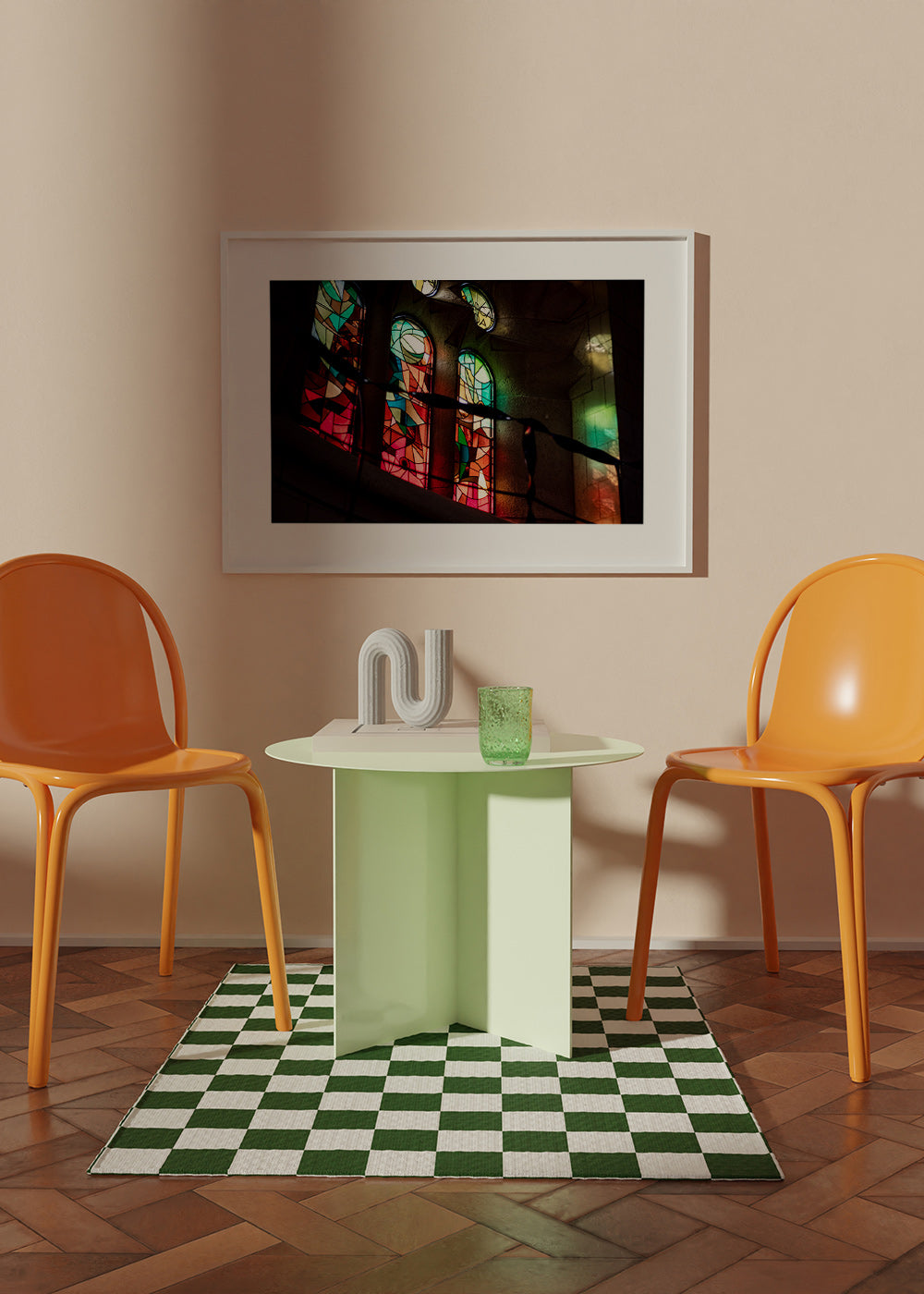 Fotografía de vitrales coloristas en interior gótico – Product1