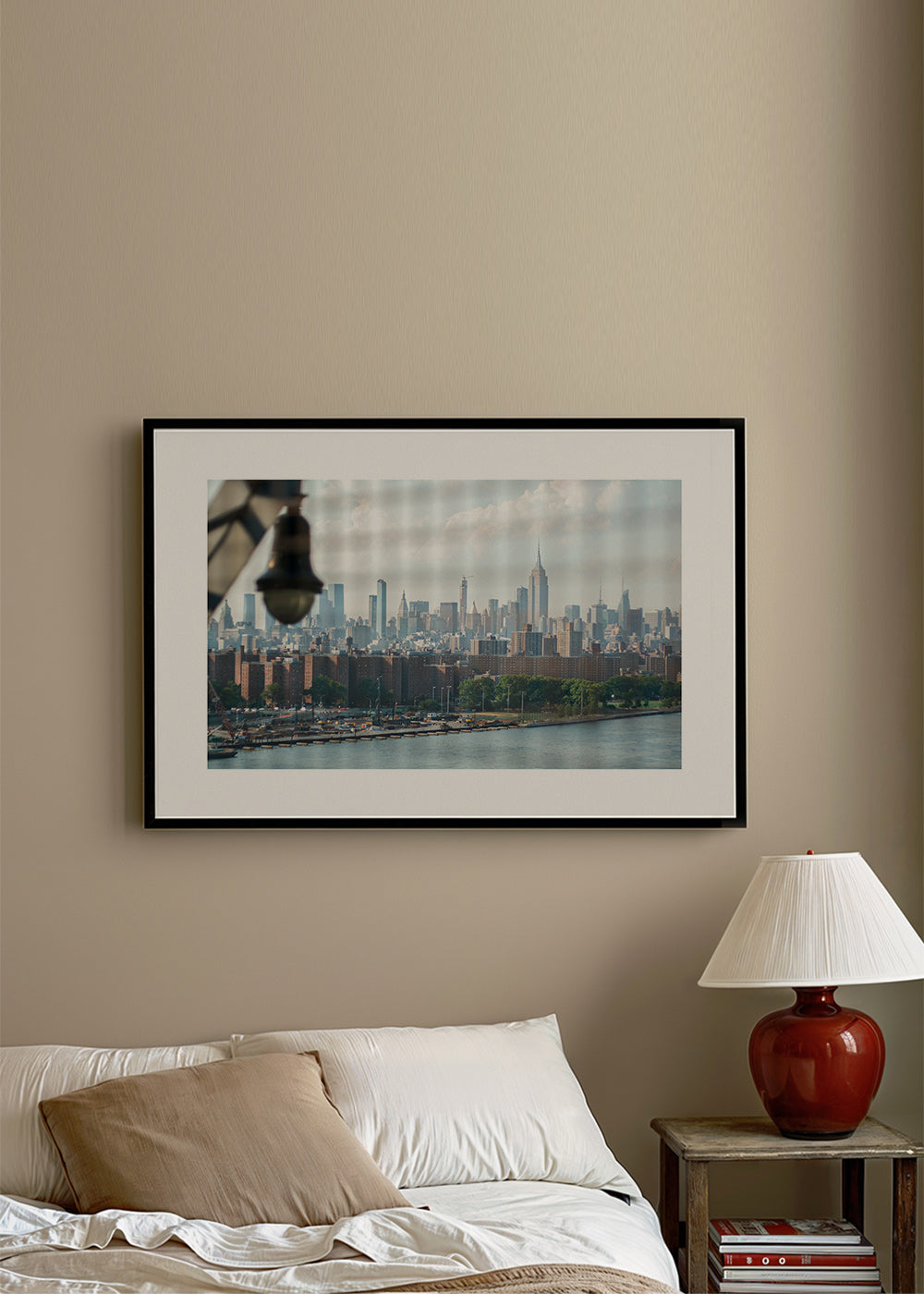 Cuadro de ciudades Manhattan desde ventana con skyline – Product2