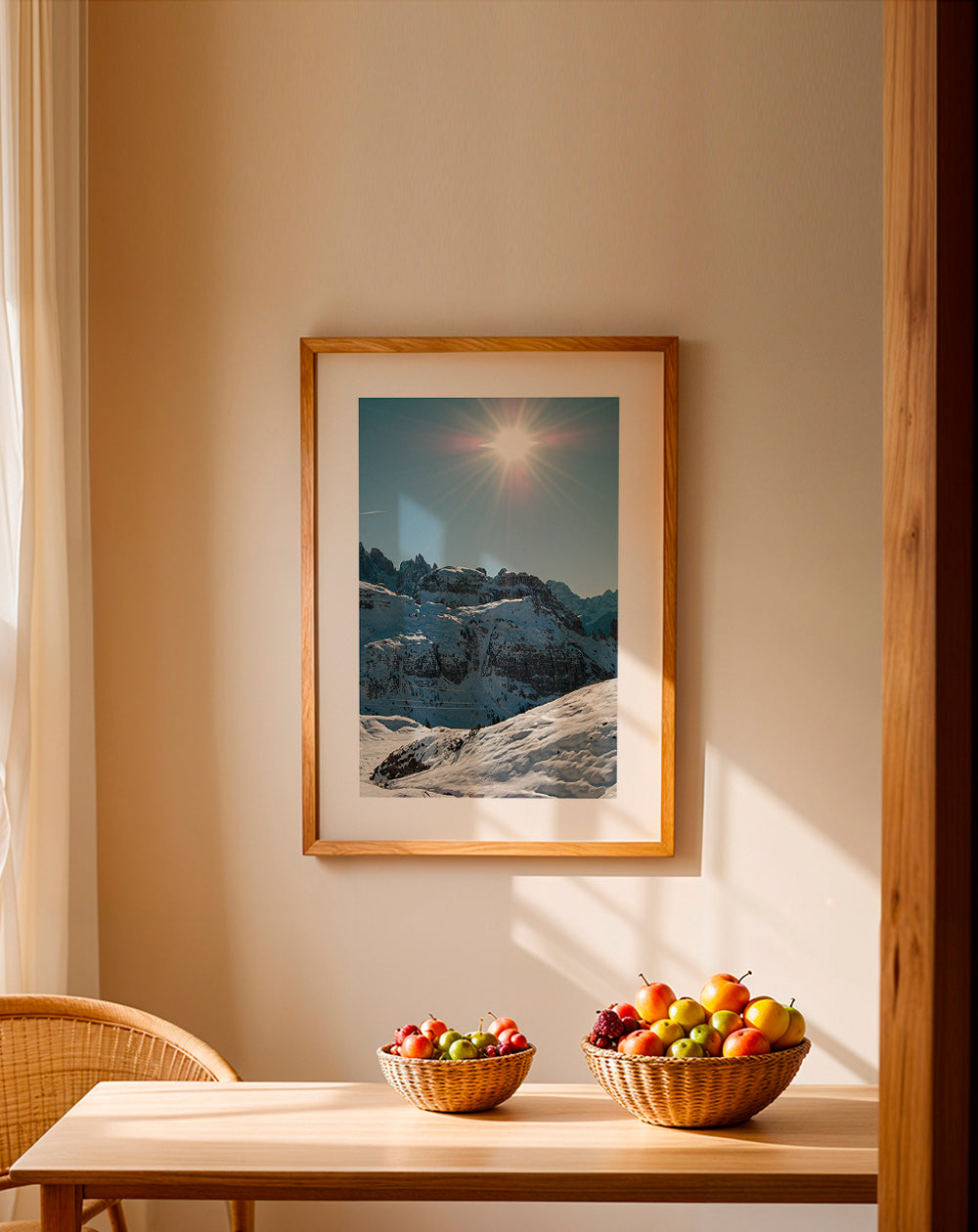 Cuadro de paisaje nevado con sol alto – Product1