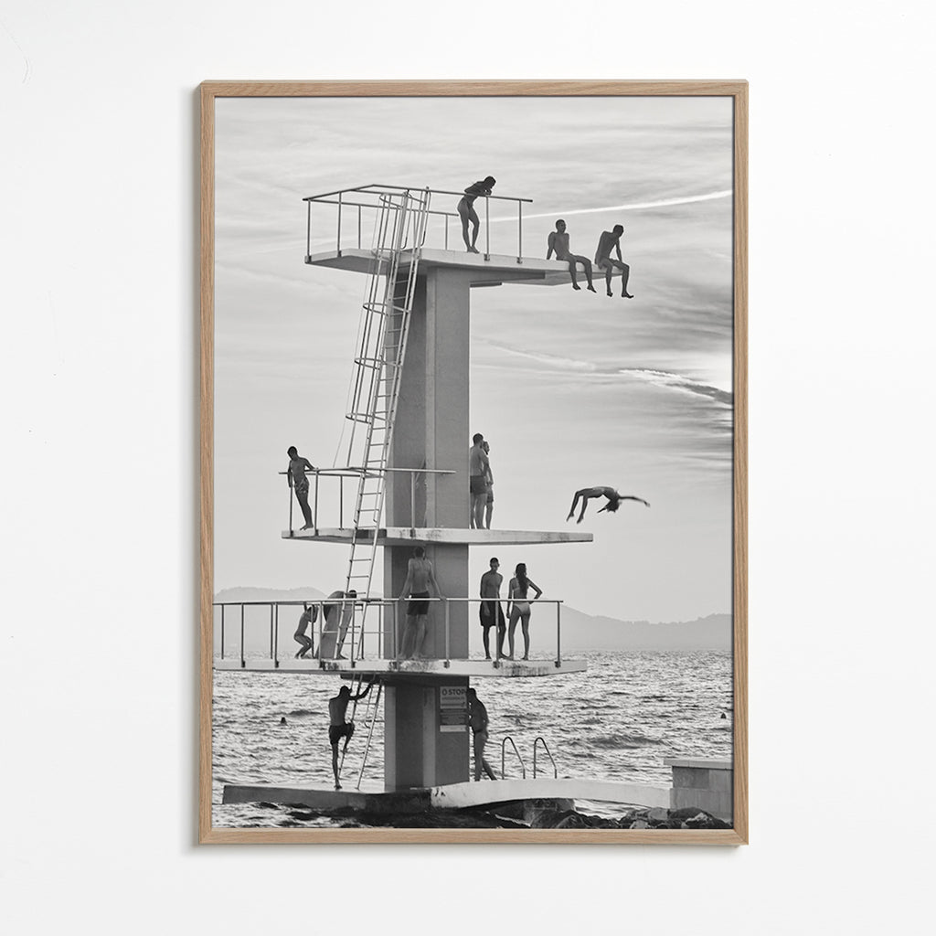 Fotografía de trampolín y saltos en costa – Oak Frame