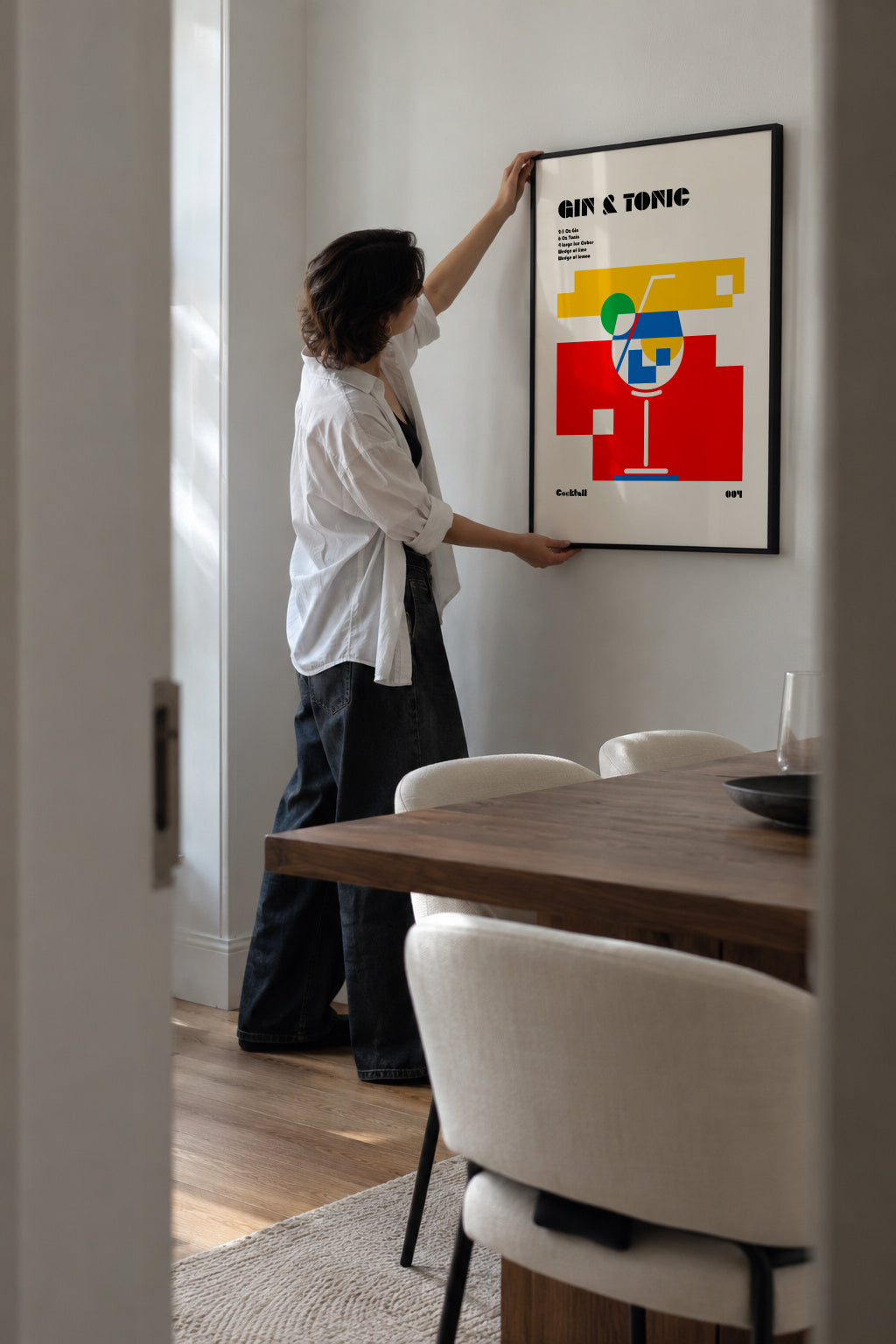 Gin a Tonic Bauhaus Cocktail - Framed poster in an interior
