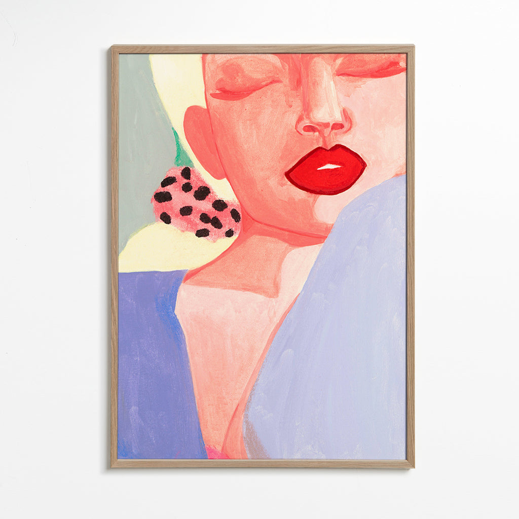Ilustración femenina con labios rojos – Oak Frame