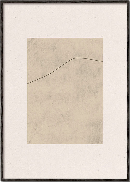 Cuadro minimalista con línea curva sobre beige – Black Frame