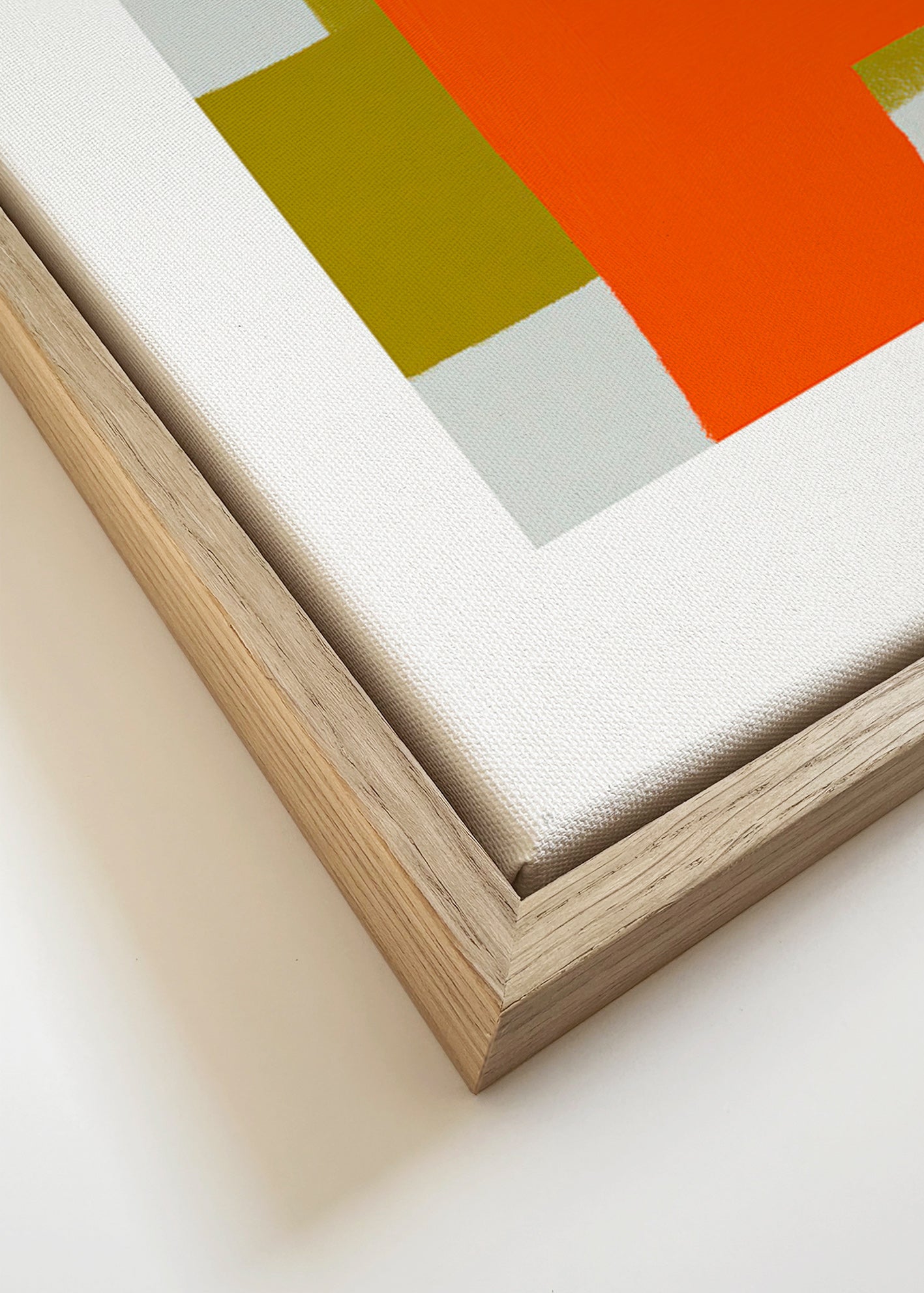 Cuadro abstracto naranja y verde con formas verticales – Canvas detail