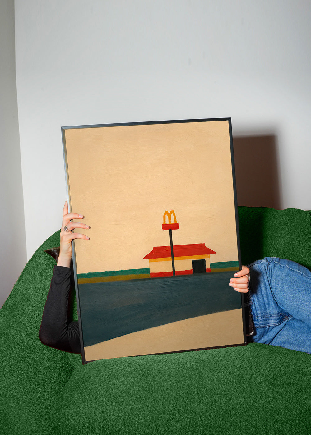 Cuadro de cocina minimalista con restaurante y arco dorado – Product2