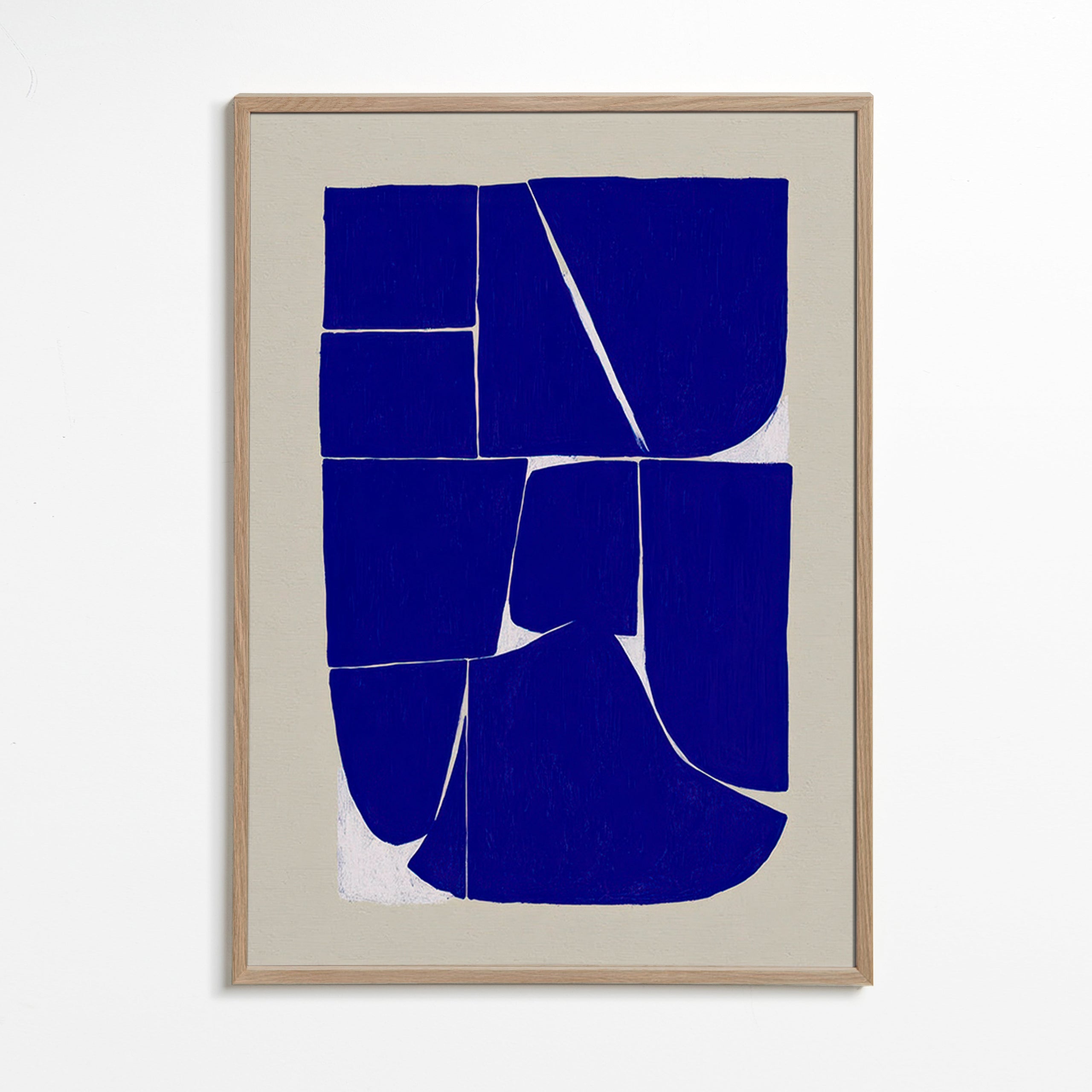 Cuadro geométrico en azul intenso con bloques orgánicos – Oak Frame