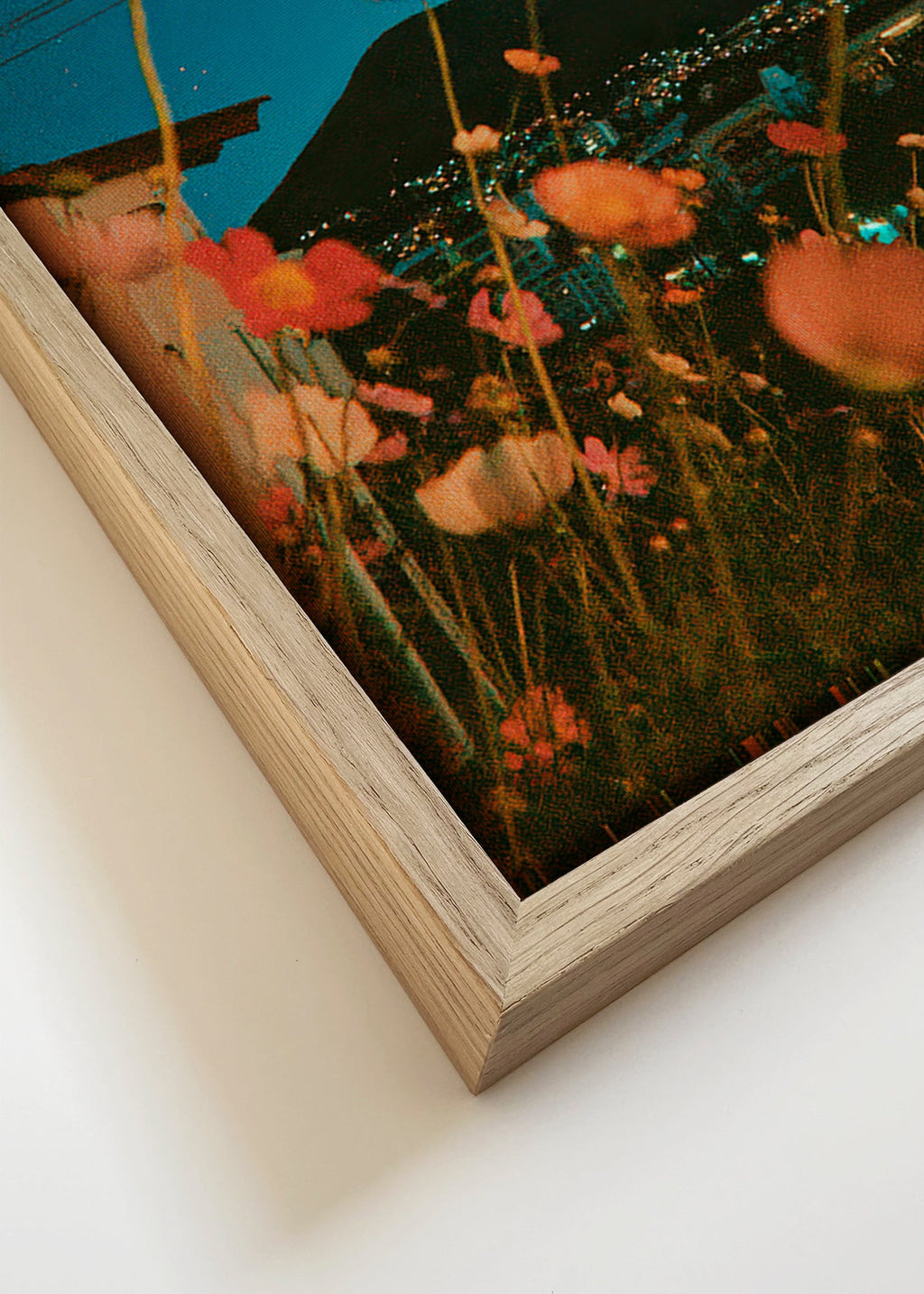 Lámina botánica con flores sobre ciudad al atardecer – Canvas detail