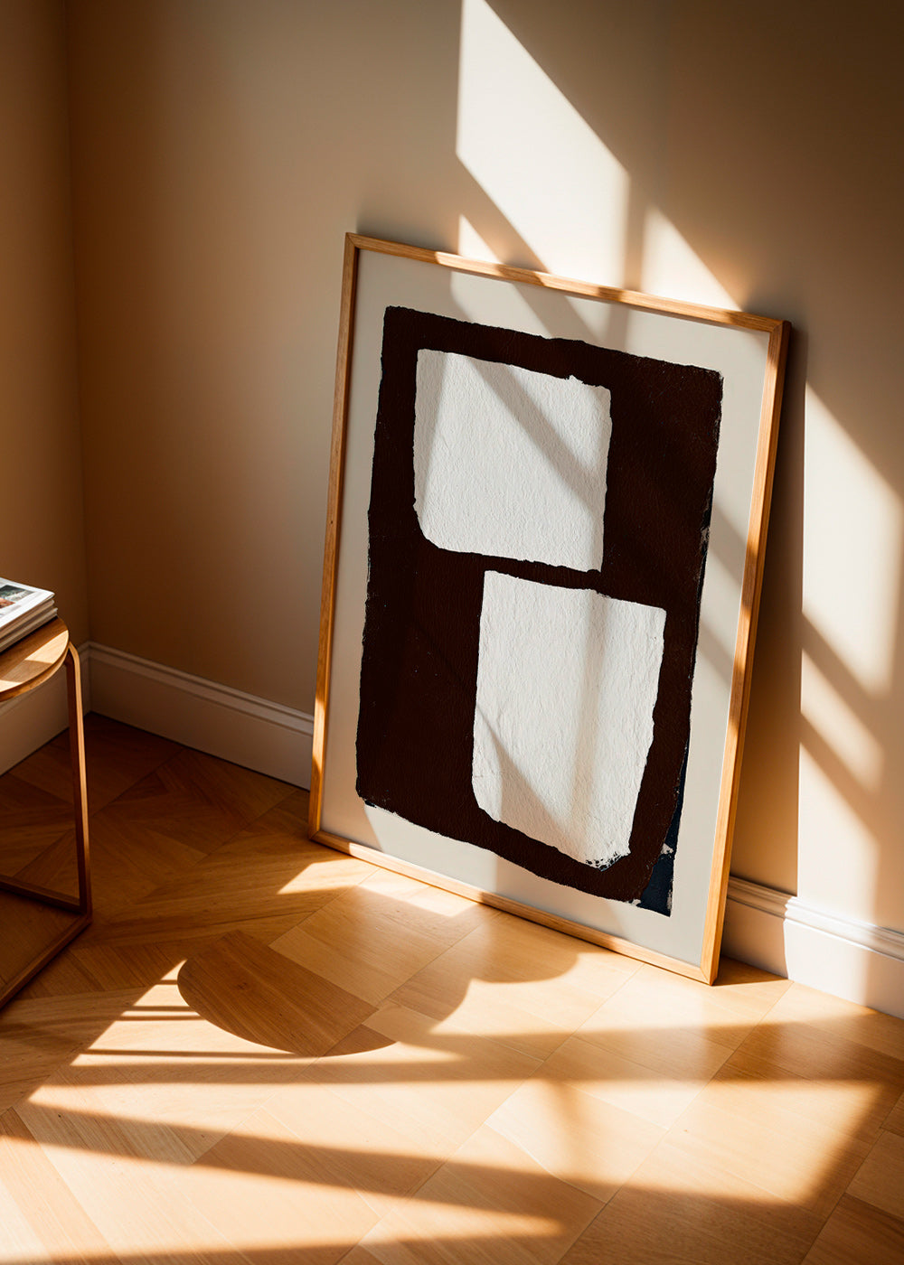 Cuadro abstracto mocha con bloques blancos – Product2