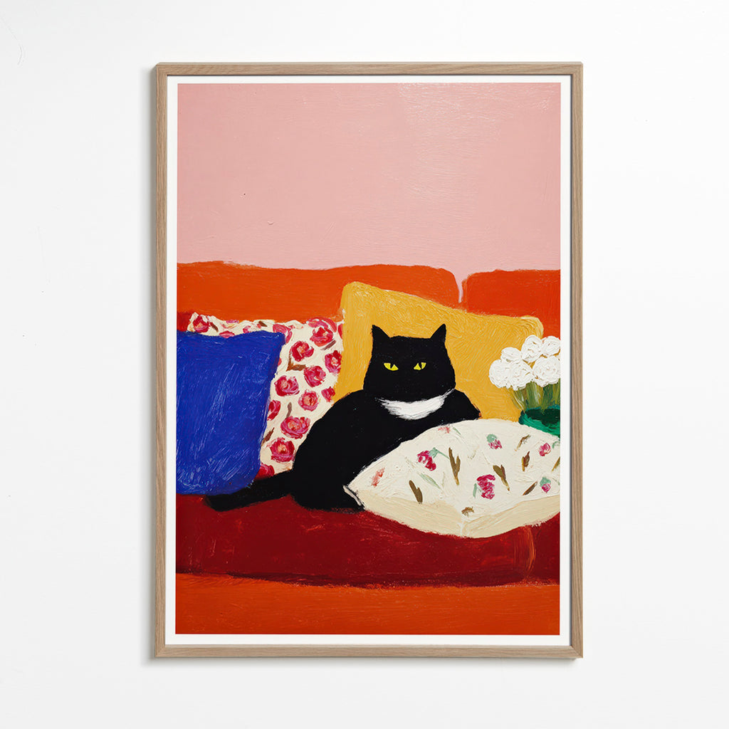 Cuadro gato negro en sofá ilustrado – Oak Frame
