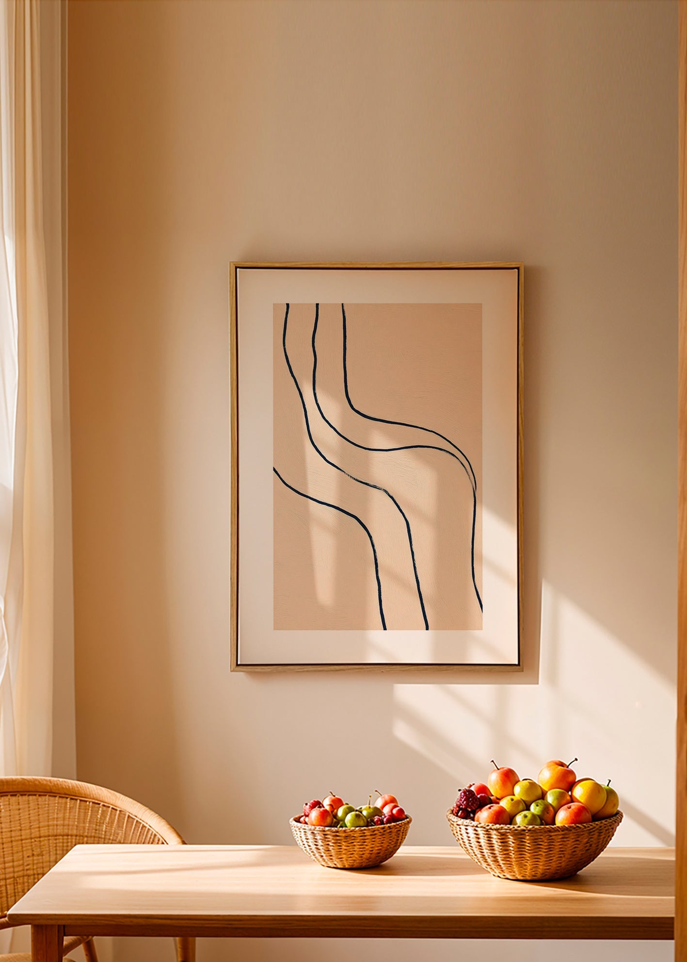 Cuadro minimalista de líneas fluidas sobre fondo beige – Canvas1