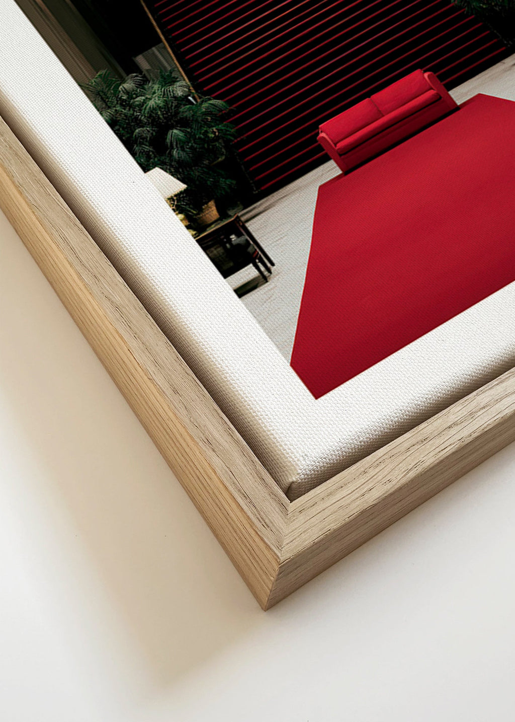 Fotografía de escalera con alfombra roja – Canvas detail