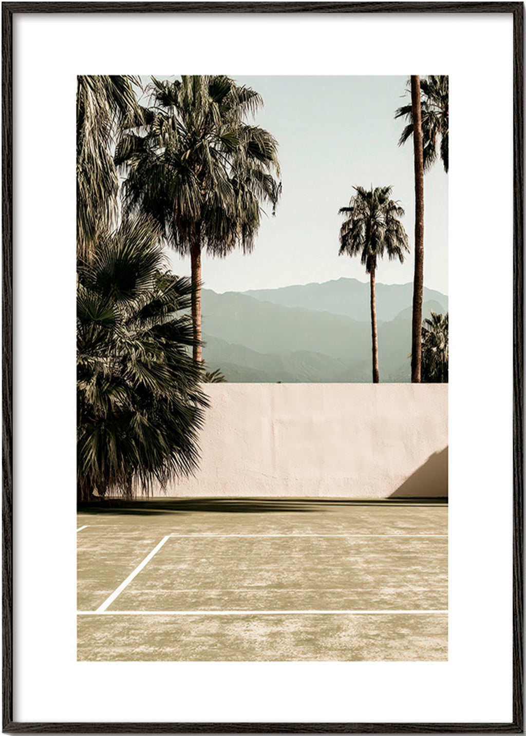 Cuadro de paisaje con palmeras y muro minimal – Black Frame