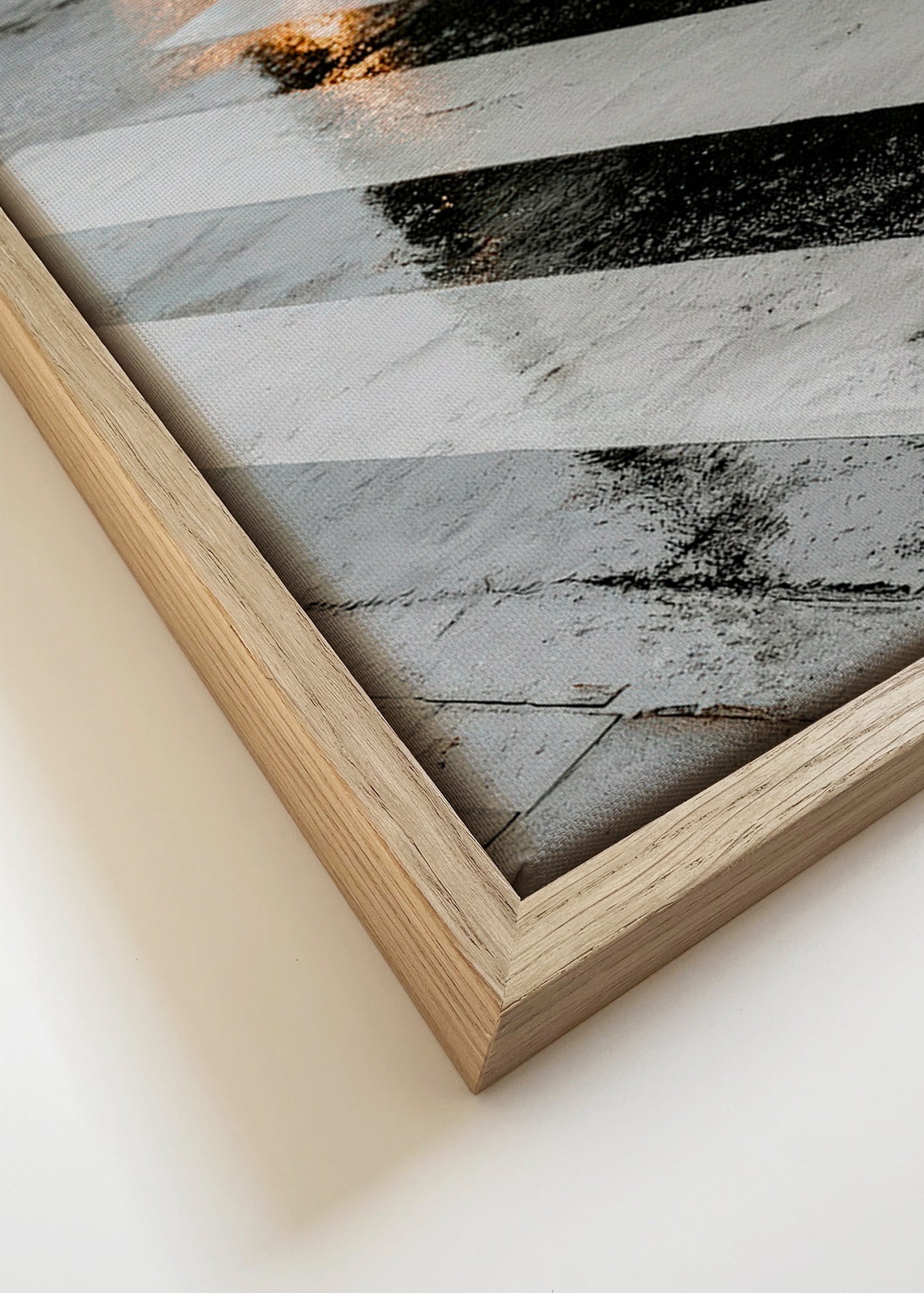 Fotografía urbano: paso de cebra mojado – Canvas detail