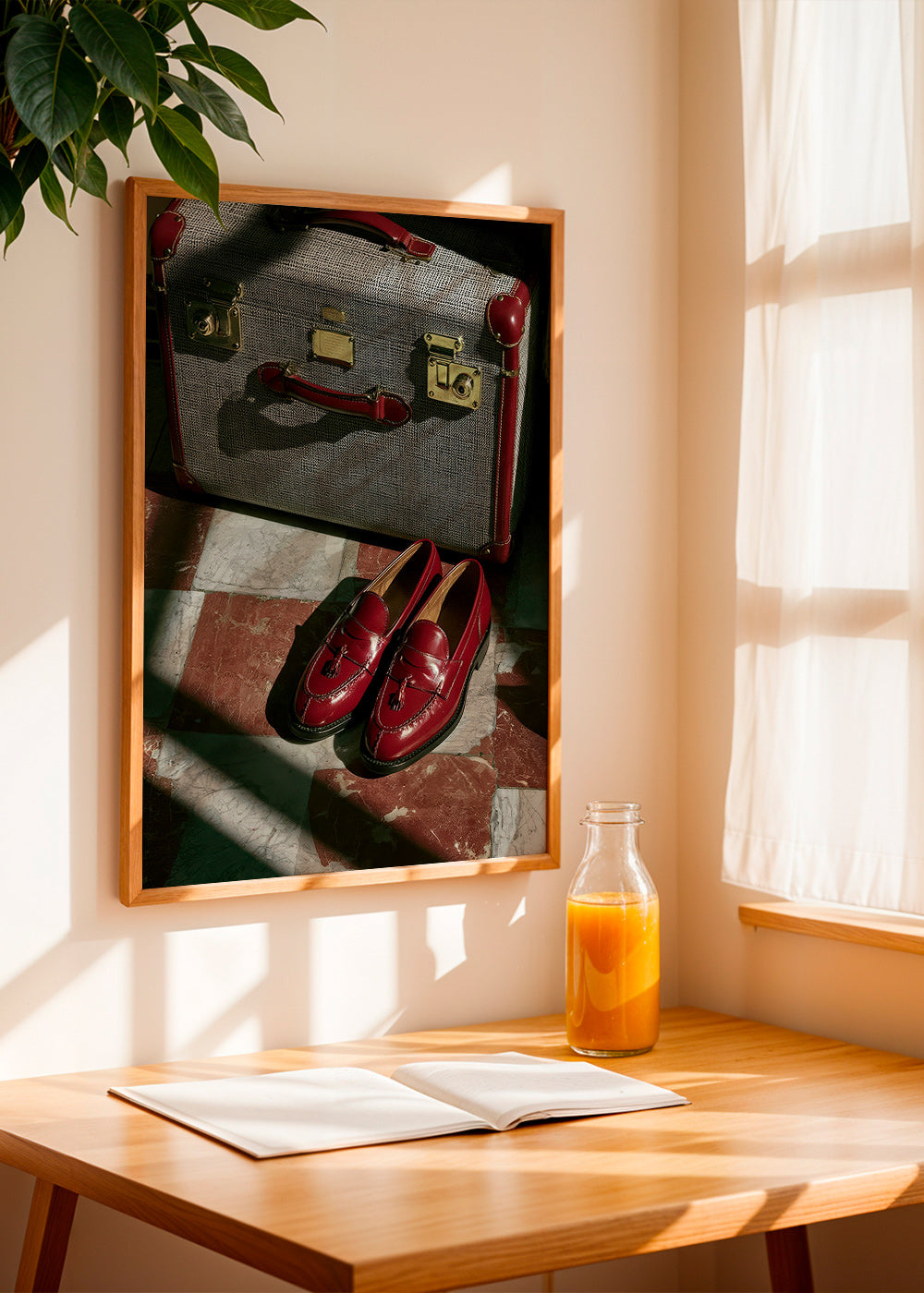 Cuadro de ciudades con maleta y zapatos rojos – Product3