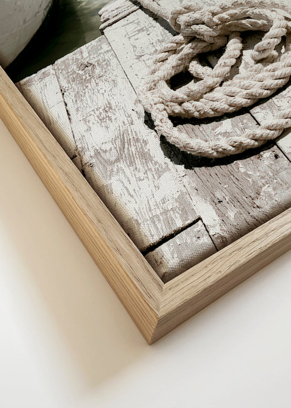 Fotografía de muelle con cabo en primer plano – Canvas detail