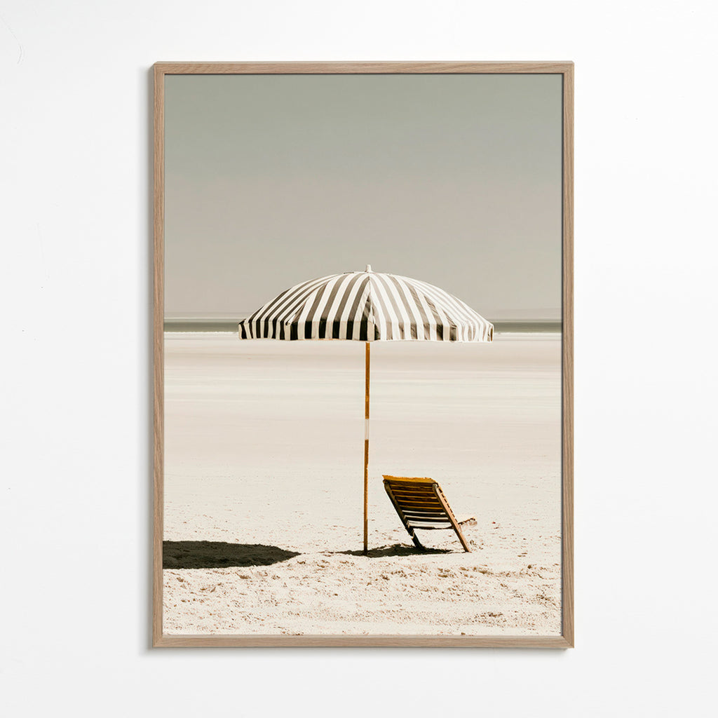 Cuadro de paisaje con parasol y tumbona – Oak Frame