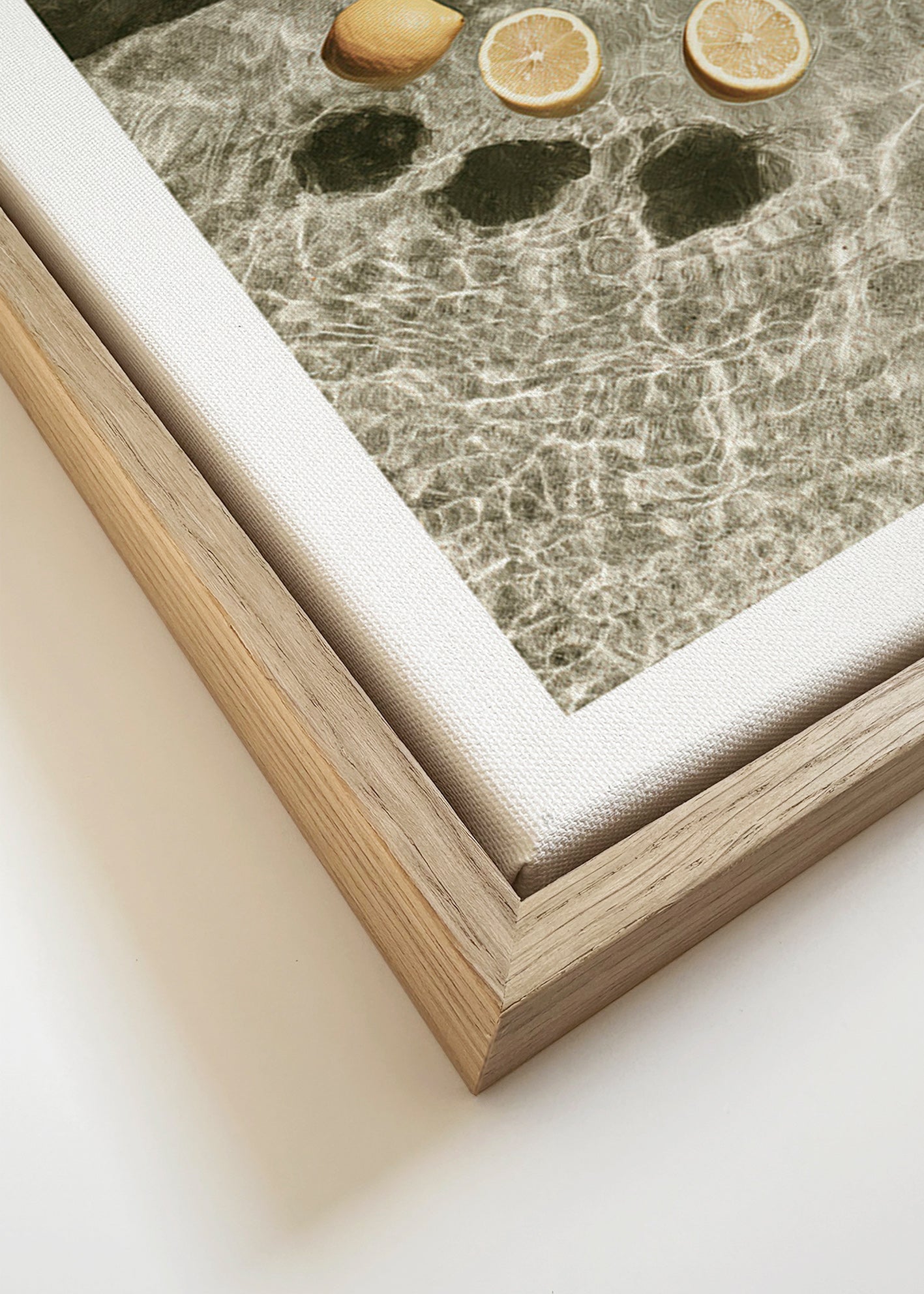 Cuadro de cocina con limones flotando – Canvas detail