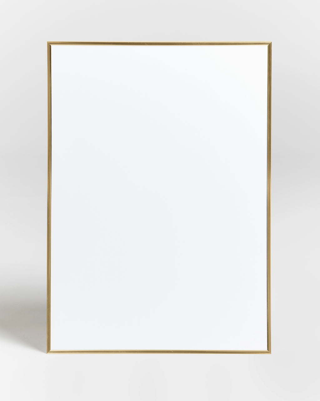 Marco dorado 20x30cm